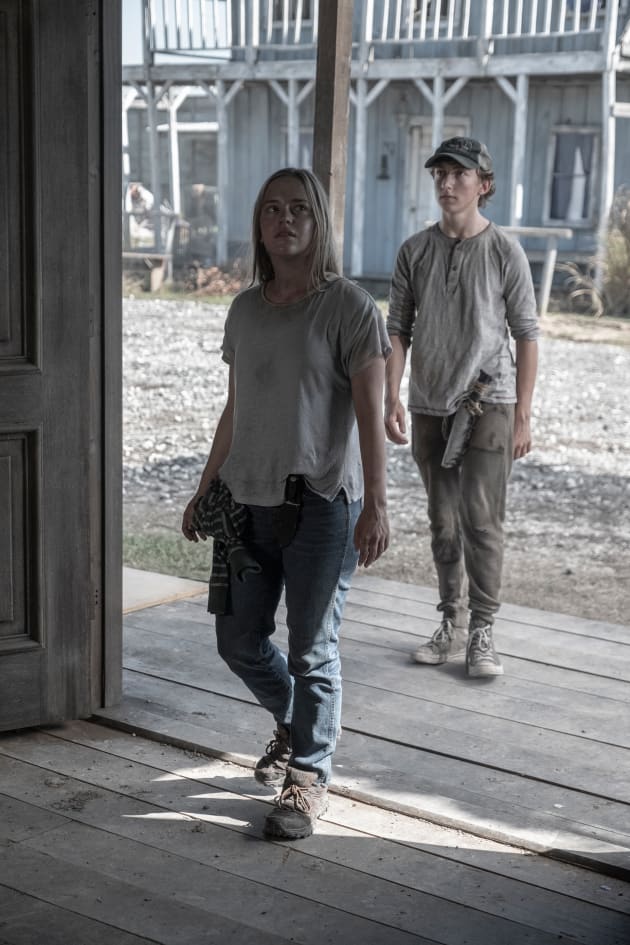 The walking dead season 5 episode 16 watch online store