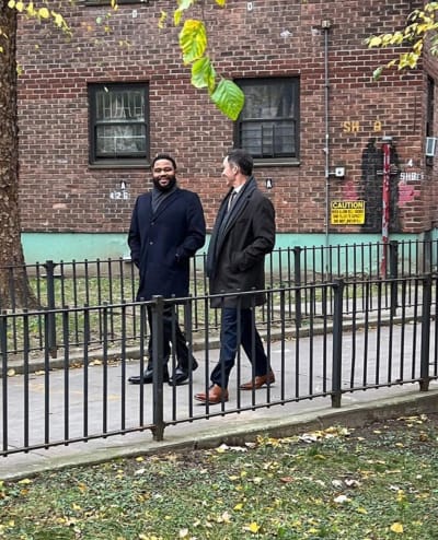 Anthony Anderson and Jeffrey Donovan on Law & Order Set