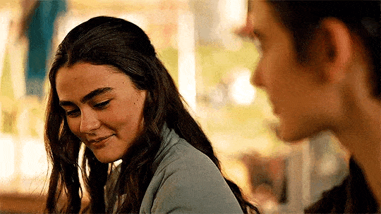 Madi Makes A Friend - The 100