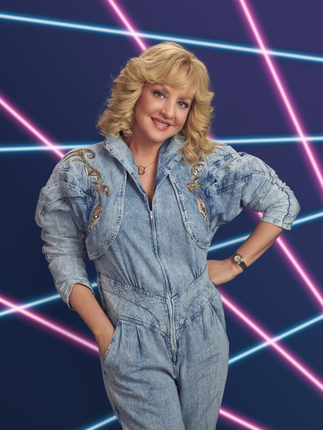 Comedienne Wendi McLendon-Covey Models This Fall's Must-Haves