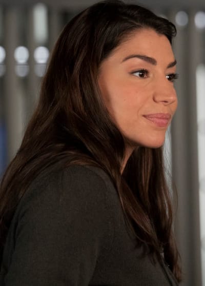 Kat In Danger - Law & Order: SVU Season 23 Episode 2