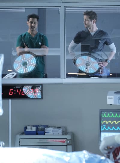 Ethical Dilemmas - tall - The Resident Season 3 Episode 5