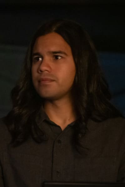 Cisco listens  - The Flash Season 6 Episode 8