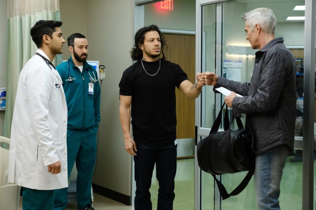 Conscientious cons the resident s1e13