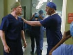 Easy, Owen! - Grey's Anatomy