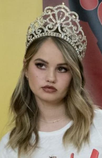 insatiable cropped 3