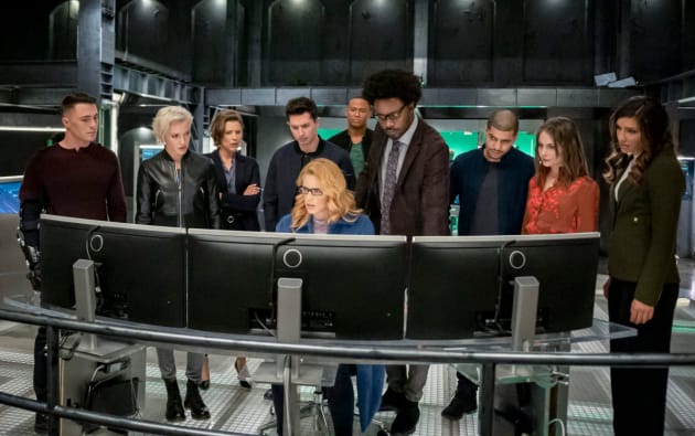 One Last Mission? - Arrow Season 8 Episode 10