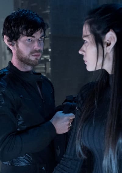 Sibling Bonding Time - Star Trek: Picard Season 1 Episode 10