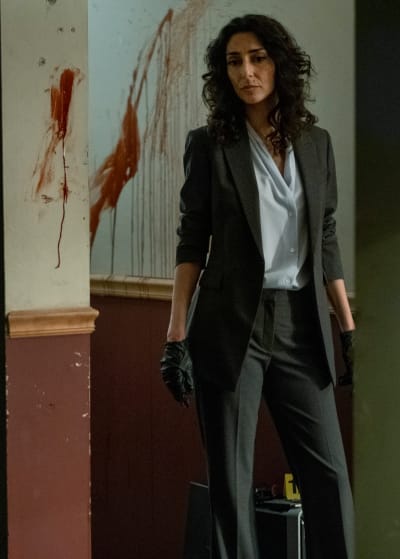 Blood Spattered Walls - Mayor of Kingstown Season 2 Episode 2