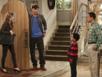 Keeping Louis - Two and a Half Men