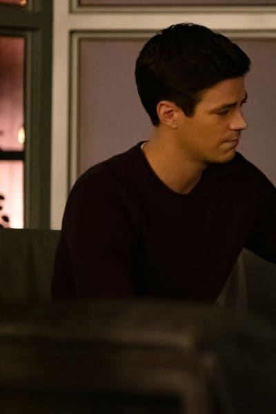 Barry looks Concerned  - The Flash Season 6 Episode 8