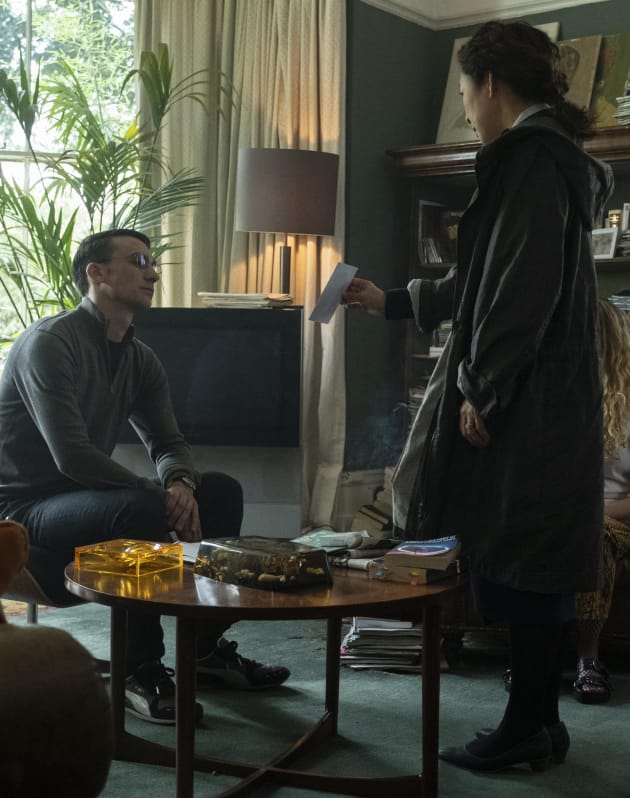 Have You Seen This Woman? - Killing Eve