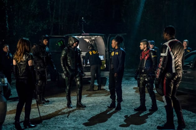Team Arrow with the FBI Season 6 Episode 23 TV Fanatic
