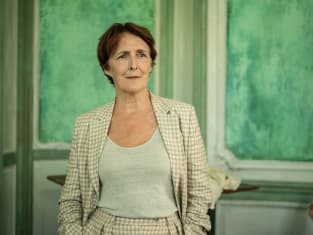 Watch killing shop eve episode 4