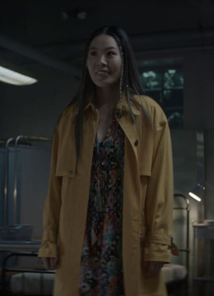 New Clinic - Batwoman Season 2 Episode 12