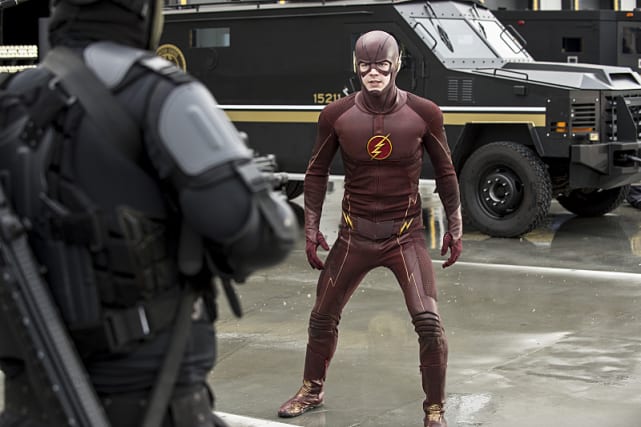 Unknown Combatant - The Flash Season 1 Episode 21