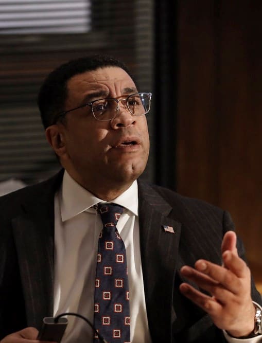 Seeking Help - The Blacklist Season 8 Episode 7