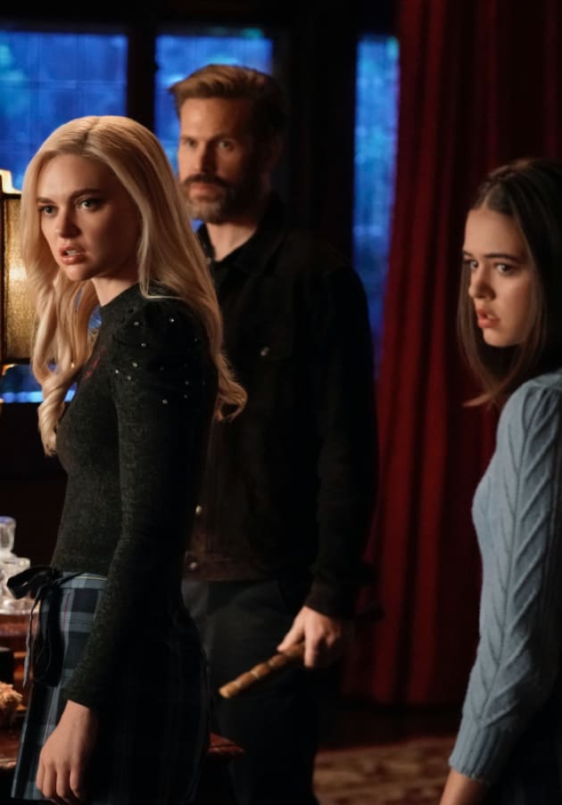 Watch legacies season hotsell 2 episode 11
