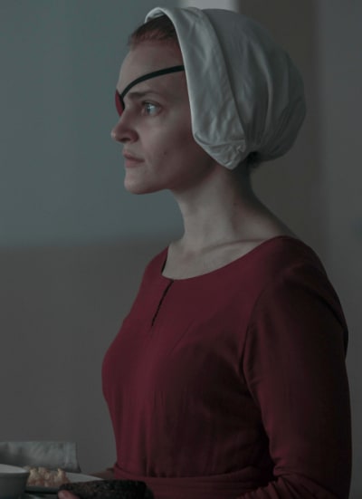 Janine helps - The Handmaid's Tale Season 4 Episode 9