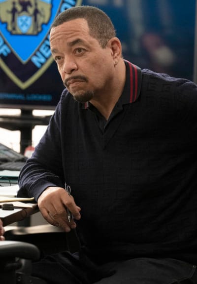 Fin and Amaro Reunite - Law & Order: SVU Season 23 Episode 6