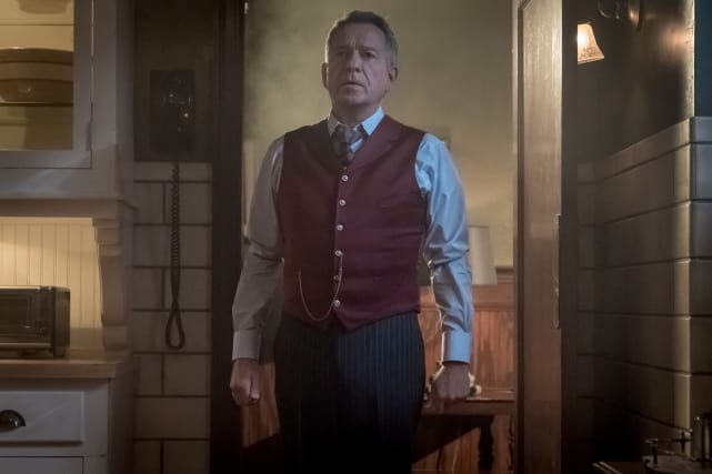 Alfred Goes Along with Anything - Gotham Season 4 Episode 2