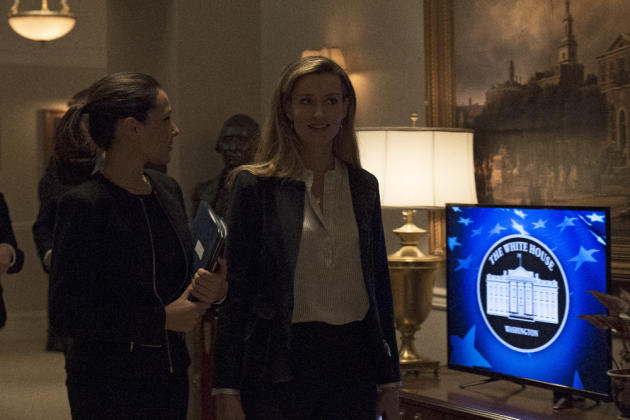 Alex and Emily - Designated Survivor Season 1 Episode 21