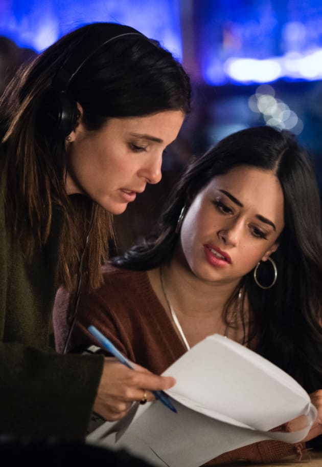 Shiri Appleby Directs Liz 2.0 - Roswell, New Mexico Season 1 Episode 9