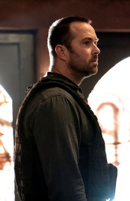 On the Move - Blindspot Season 5 Episode 10