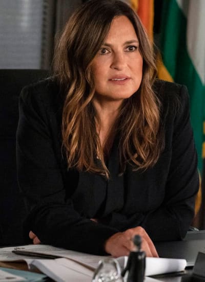 McGrath Pressures Benson - Law & Order: SVU Season 23 Episode 2
