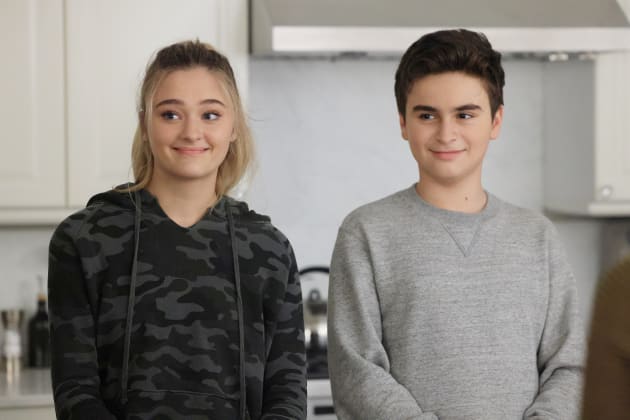 Double Trouble - A Million Little Things Season 3 Episode 5