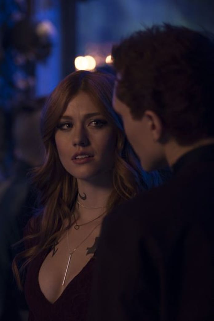 Brother And Sister Shadowhunters Season 3 Episode 19 Tv Fanatic