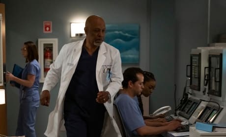 Grey's anatomy s15e25 watch online cheap