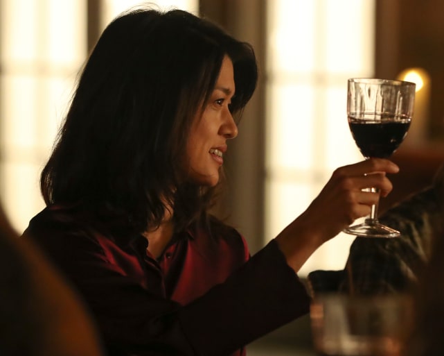 A happy toast a million little things s1e4