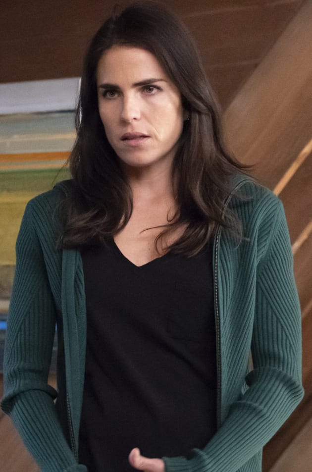 Laurel Concerned How To Get Away With Murder Season 5 Episode 15