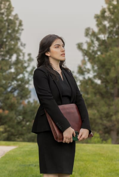 Clara Takes it In - Yellowstone Season 5 Episode 2