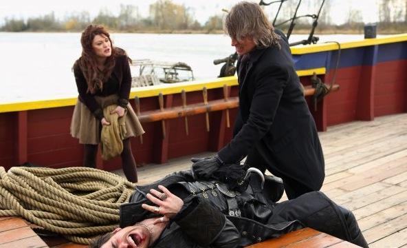 Hook vs. Gold