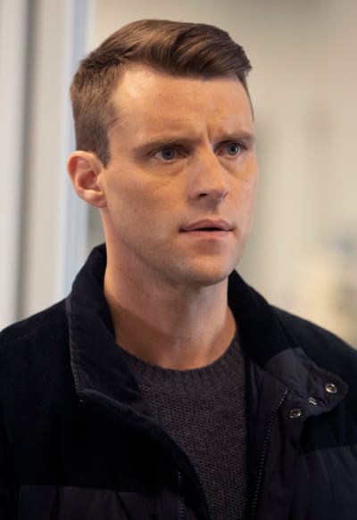 Chicago fire season clearance 8 episode 18 putlocker