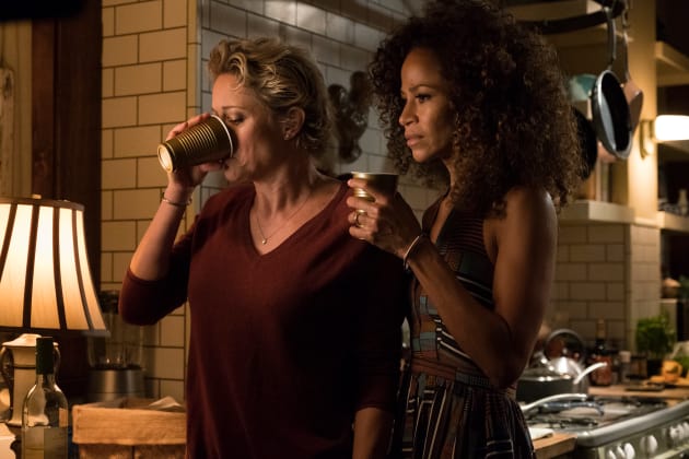 Moms, Coffee, and Contemplation - The Fosters Season 5 Episode 8