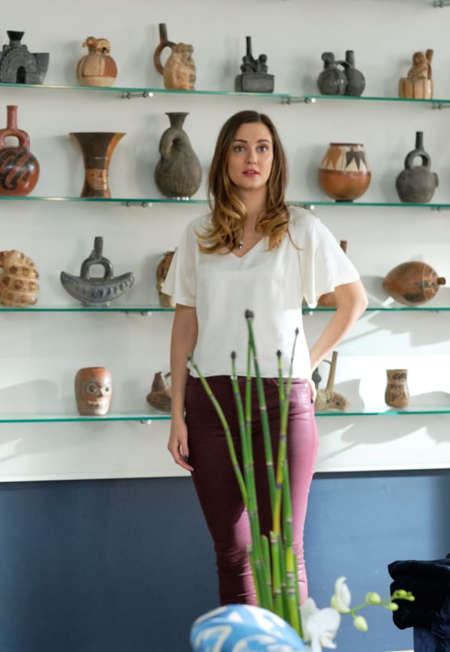 Joy at the Wall - Good Witch Season 6 Episode 9