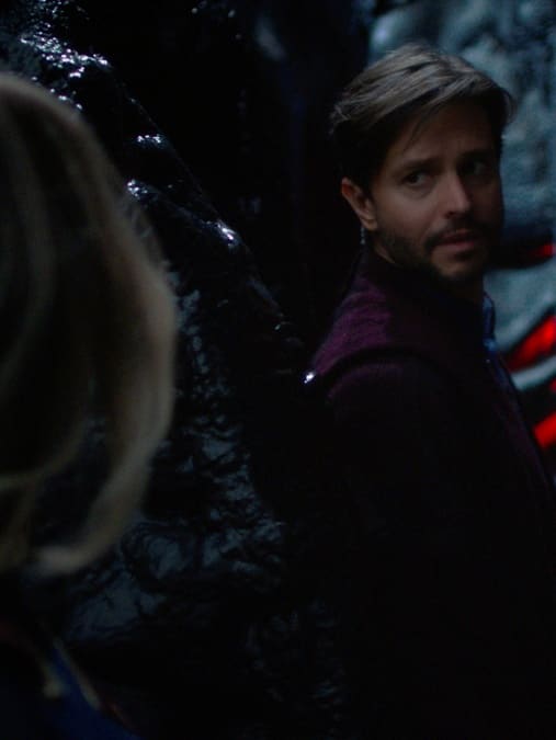Phantom Zone - Supergirl Season 6 Episode 2
