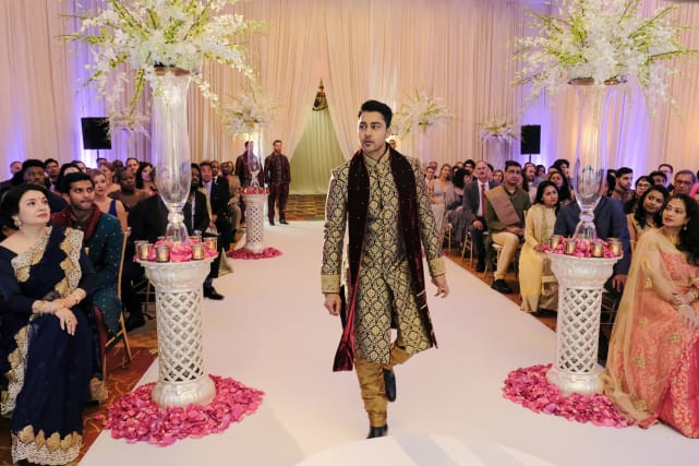 Aisle or runway the resident s2e9