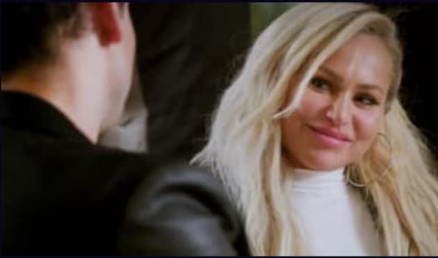 Darcey on a Date - Darcey & Stacey
