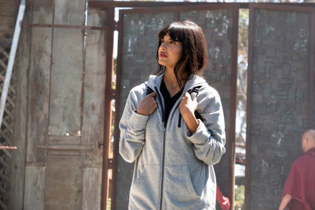 Tahani finds her center - The Good Place Season 3 Episode 2