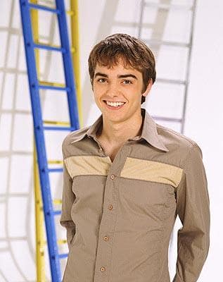 Drew Tyler Bell Image