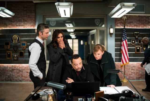 Watch Law Order SVU Season 18 Episode 17 Online TV Fanatic