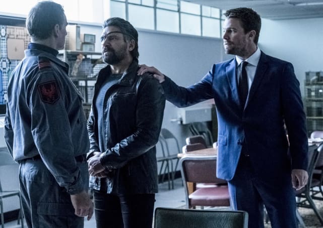 What Is That Symbol - Arrow Season 6 Episode 5