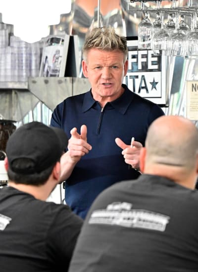 Imparting Advice - tall - Kitchen Nightmares