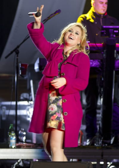 Kelly Clarkson image