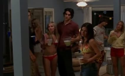 17 of the Most Legendary House Parties on TV