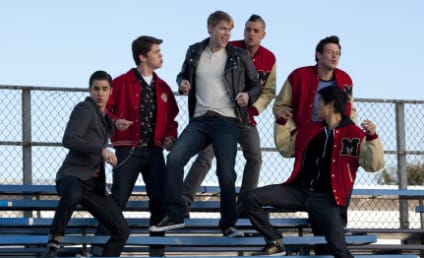 Glee First Listen: "Summer Nights"